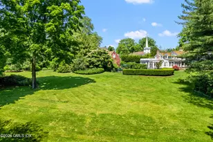456 Round Hill Rd, Greenwich, CT 06831 - Photo 6