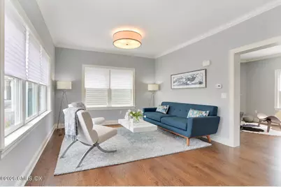 8 View Street #7, Greenwich, CT 06830 - Photo 4