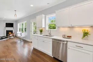 8 View St, Greenwich, CT 06830 - Photo 8