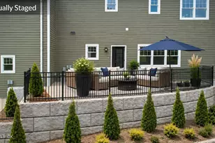 8 View St, Greenwich, CT 06830 - Photo 18