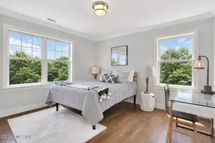 8 View St, Greenwich, CT 06830 - Photo 14