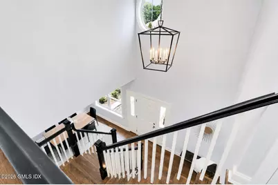 8 View Street #7, Greenwich, CT 06830 - Photo 2