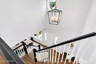 8 View St, Greenwich, CT 06830 - Photo 2