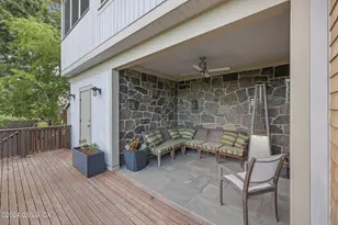 27 Cognewaugh Rd, Greenwich, CT 06807 - Photo 28