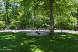 9 Paddock Dr, Greenwich, CT 06831 - Photo 28