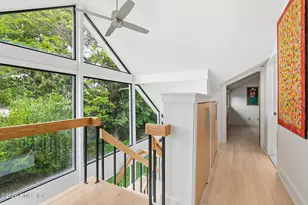 64 Wallacks Dr, Stamford, CT 06902 - Photo 16