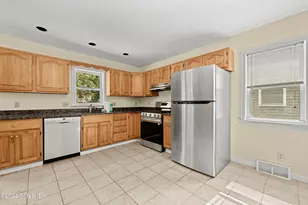 98 Glenville St, Greenwich, CT 06831 - Photo 10
