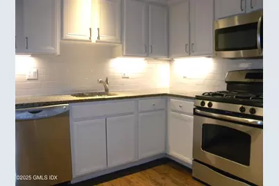 2 E Elm Street #43, Greenwich, CT 06830 - Photo 6
