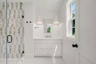 85 Indian Field Rd, Greenwich, CT 06830 - Photo 22