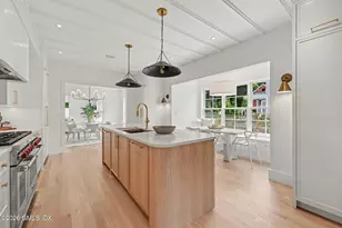 85 Indian Field Rd, Greenwich, CT 06830 - Photo 8