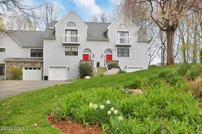 197 Sheephill Road #C, Greenwich, CT 06878 - Photo 2