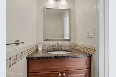 197 Sheephill Road #C, Greenwich, CT 06878 - Photo 10