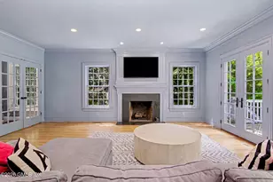 42 Breezemont Ave, Greenwich, CT 06878 - Photo 10