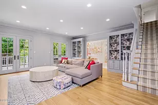 42 Breezemont Ave, Greenwich, CT 06878 - Photo 12