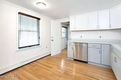3 Old Field Point Road #4, Greenwich, CT 06830 - Photo 2
