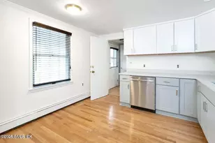 3 Old Field Point Rd, Greenwich, CT 06830 - Photo 2