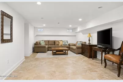 80 Brookside Drive, Greenwich, CT 06831 - Photo 20