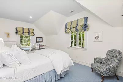 27 Locust Road, Greenwich, CT 06831 - Photo 18