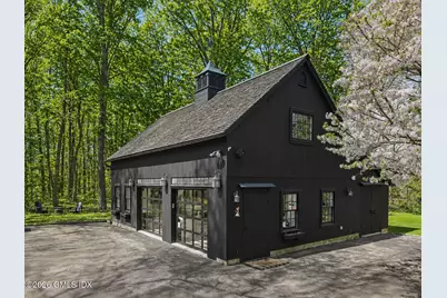 27 Locust Road, Greenwich, CT 06831 - Photo 26