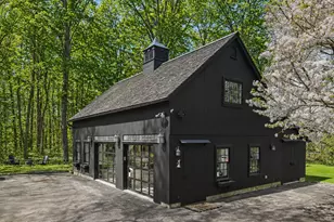 27 Locust Rd, Greenwich, CT 06831 - Photo 26