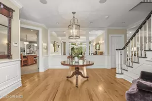 27 Locust Rd, Greenwich, CT 06831 - Photo 4