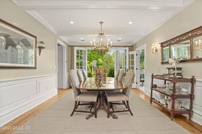 27 Locust Road, Greenwich, CT 06831 - Photo 6