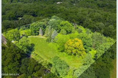 67 Bedford Road, Greenwich, CT 06831 - Photo 2