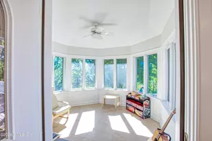 25 Weston Hill Rd, Greenwich, CT 06878 - Photo 10