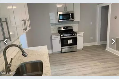 113 S Water Street #4, Greenwich, CT 06830 - Photo 2