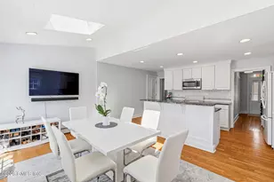 138 N Water St, Greenwich, CT 06830 - Photo 6