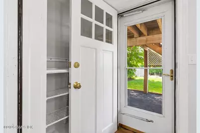 138 N Water Street, Greenwich, CT 06830 - Photo 30