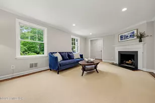 32 Welwyn Rd, Greenwich, CT 06878 - Photo 2