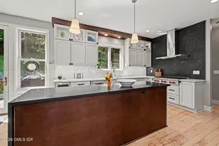 39 Glenville St, Greenwich, CT 06831 - Photo 2