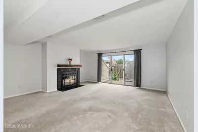 21 Highland Road #21, Stamford, CT 06902 - Photo 2