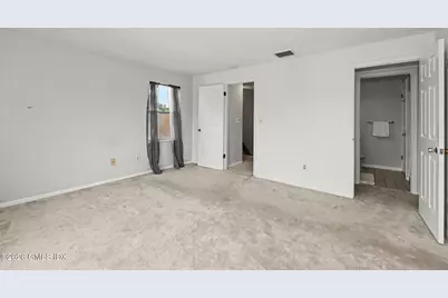 21 Highland Road #21, Stamford, CT 06902 - Photo 10