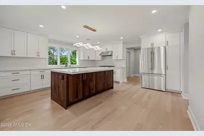 2 Watchtower Lane, Old Greenwich, CT 06870 - Photo 18