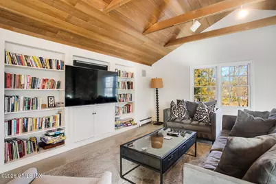 8 Indian Point Lane, Greenwich, CT 06878 - Photo 16