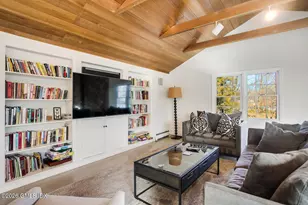 8 Indian Point Ln, Greenwich, CT 06878 - Photo 16