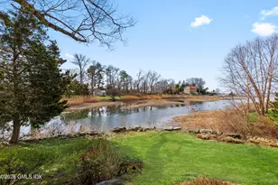 8 Indian Point Ln, Greenwich, CT 06878 - Photo 4
