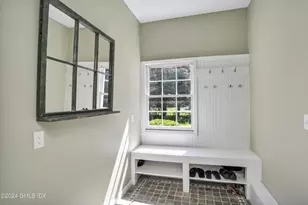 24 Juniper Ln, Greenwich, CT 06878 - Photo 20