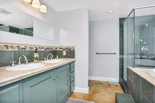 24 Juniper Ln, Greenwich, CT 06878 - Photo 26