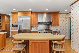 42 Bruce Park Dr, Greenwich, CT 06830 - Photo 12