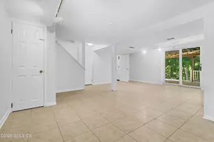 182 Weaver St, Greenwich, CT 06831 - Photo 26