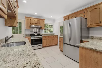 182 Weaver Street, Greenwich, CT 06831 - Photo 12