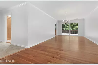 182 Weaver Street, Greenwich, CT 06831 - Photo 10