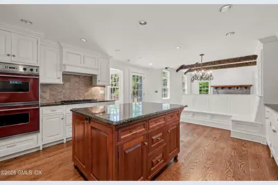 88 Orchard Street, Greenwich, CT 06807 - Photo 14