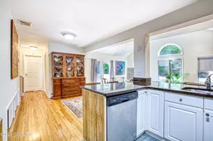 86 Sound Beach Ave Ext, Greenwich, CT 06878 - Photo 6