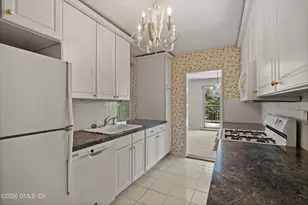 1 Putnam Hill, Greenwich, CT 06830 - Photo 8