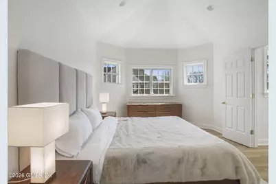 147 Holly Hill Lane #10, Greenwich, CT 06830 - Photo 14