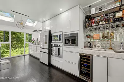 84 Hunting Ridge Road, Greenwich, CT 06831 - Photo 14